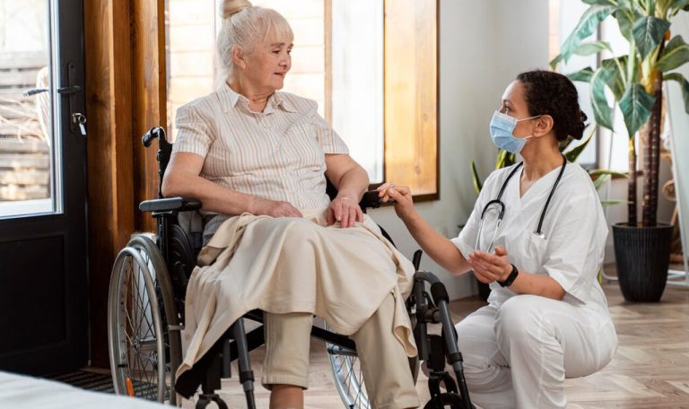 Monitorizați continuu calitatea &icirc;ngrijirii celor dragi